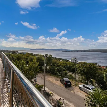 Holiday home In With House Sea View
