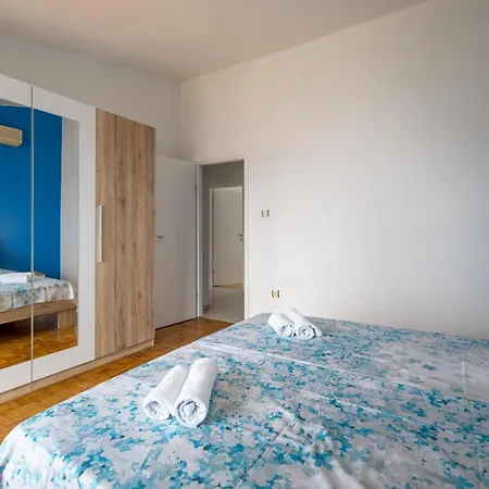 In With House Sea View Holiday home Dramalj